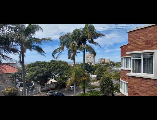 1 BEDROOM TOWNHOUSE FOR SALE IN ESSENWOOD
